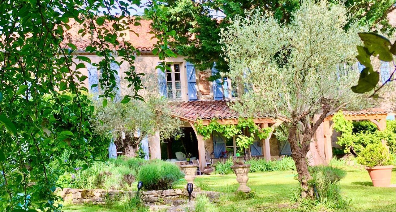 Le Relais Des Anges Bed & Breakfast Mercues Luaran gambar